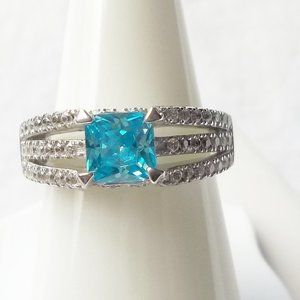A aquamarine & topaz gemstone ring, size 7, engagement ring, promise ring